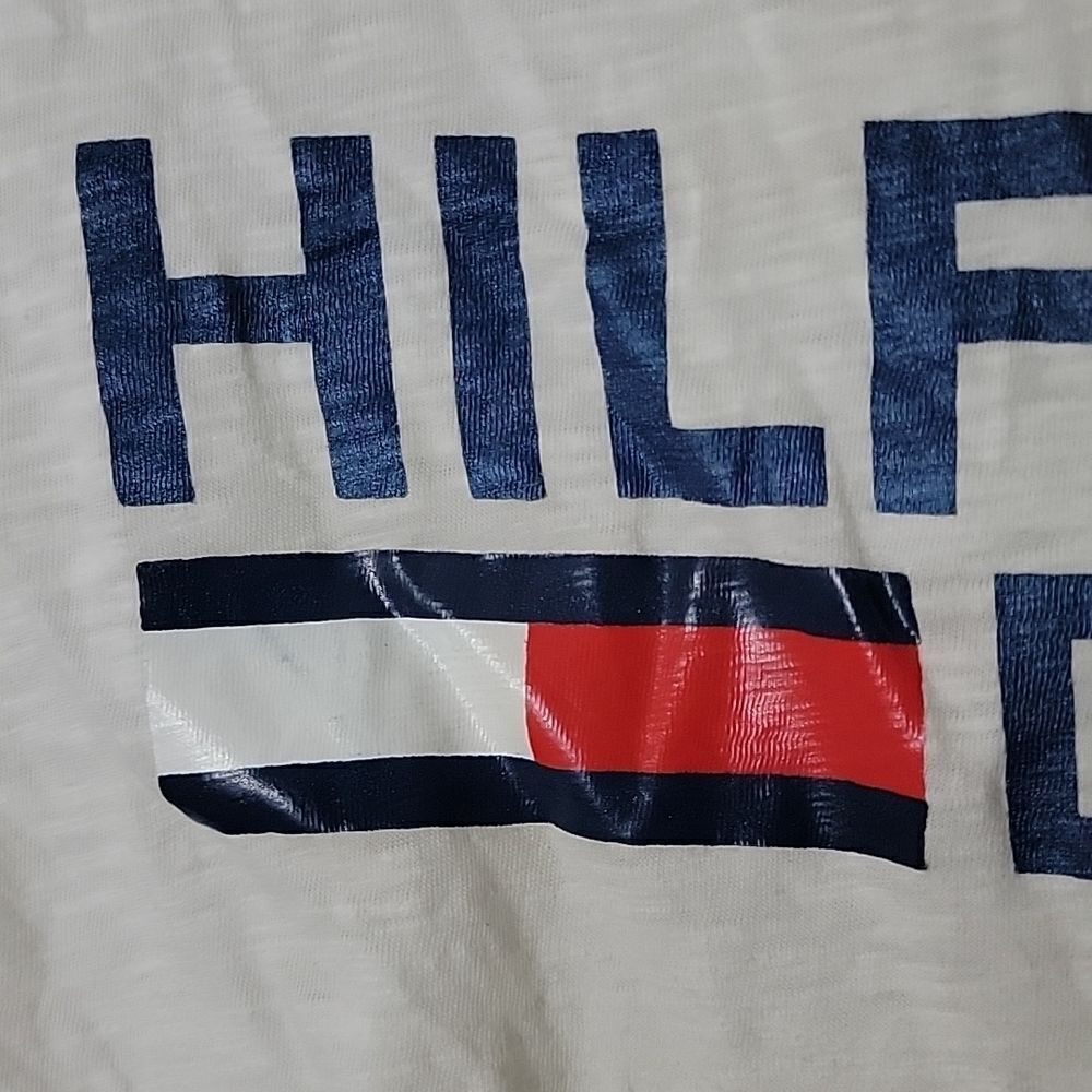 TH logo tee   - Picture 2 of 5